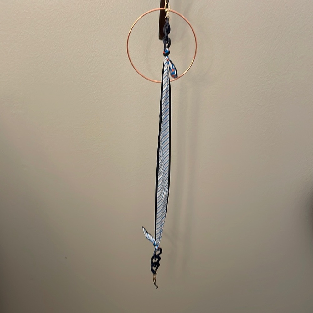 New 31 inch eyeglass holder necklace
